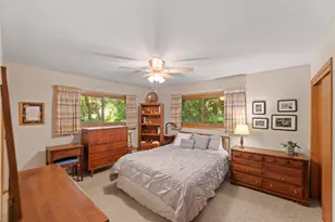 904 Lynne Ct, Waukesha, WI 53186 - Photo 29
