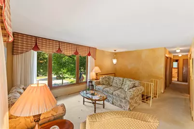 904  Lynne Ct, Waukesha, WI 53186 - Photo 21