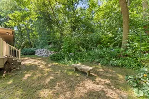 904 Lynne Ct, Waukesha, WI 53186 - Photo 13