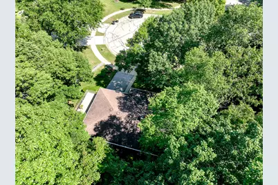 904  Lynne Ct, Waukesha, WI 53186 - Photo 43