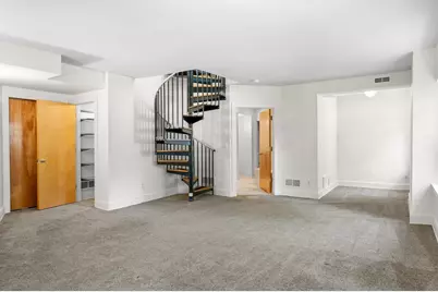 3127 N Marietta Ave #5, Milwaukee, WI 53211 - Photo 15