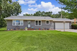 7637 128th Ave, Bristol, WI 53104 - Photo 1