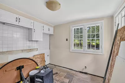 500 W Riverview Dr, Glendale, WI 53209 - Photo 17
