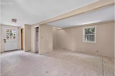 500 W Riverview Dr, Glendale, WI 53209 - Photo 13