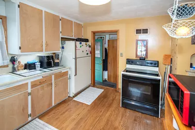 3130 S 35th St, Milwaukee, WI 53215 - Photo 27