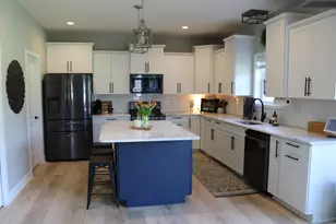 W4654 Pebble Dr, Lafayette, WI 53121 - Photo 7