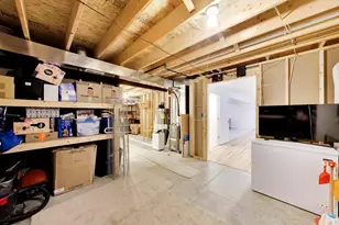 1420 E Longneedle Ln, Elkhorn, WI 53121 - Photo 29