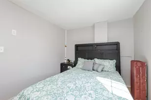 8513 W North Ave, Wauwatosa, WI 53226 - Photo 43