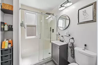 2045 N Hubbard St #2047, Milwaukee, WI 53212 - Photo 27