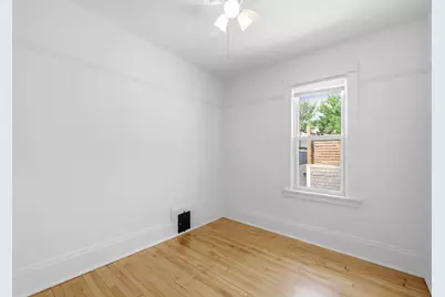 2045 N Hubbard St #2047, Milwaukee, WI 53212 - Photo 9