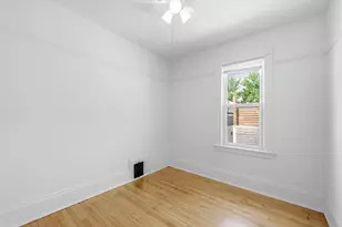 2045 N Hubbard St, Milwaukee, WI 53212 - Photo 9