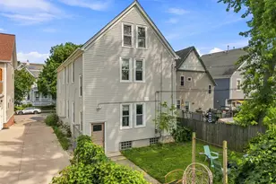2045 N Hubbard St, Milwaukee, WI 53212 - Photo 3