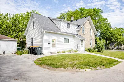 8513 W North Ave #8515, Wauwatosa, WI 53226 - Photo 7