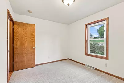 300  Martin Dr, Fredonia, WI 53021 - Photo 19