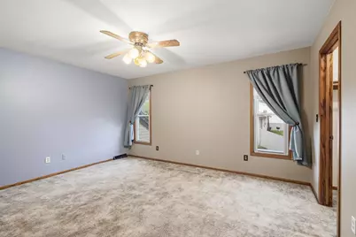 307  James St, Watertown, WI 53098 - Photo 15