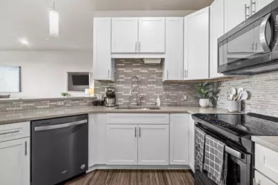 750 S Pier Dr #12, Sheboygan, WI 53081 - Photo 3