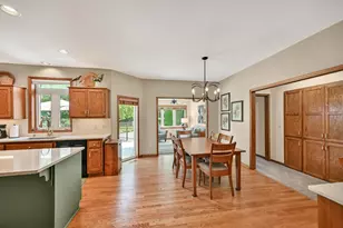 9558 S Fairway Circle, Franklin, WI 53132 - Photo 13