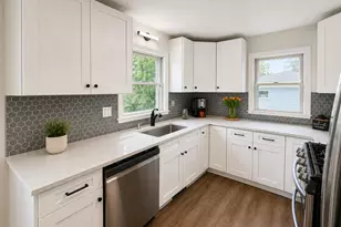 4533 N 73rd St, Milwaukee, WI 53218 - Photo 7