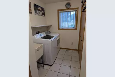 309  Mallard Dr, Holmen, WI 54636 - Photo 9