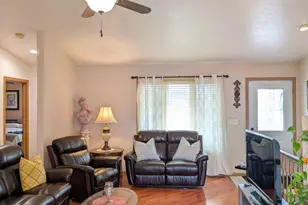 309 Mallard Dr, Holmen, WI 54636 - Photo 15