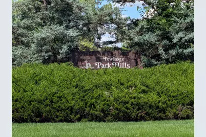 372  Park Hill Dr #H, Pewaukee, WI 53072 - Photo 23