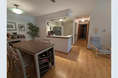 372  Park Hill Dr #H, Pewaukee, WI 53072 - Photo 5