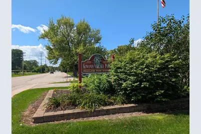372  Park Hill Dr #H, Pewaukee, WI 53072 - Photo 25