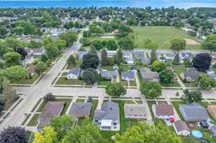 2514 Wedemeyer St, Sheboygan, WI 53081 - Photo 31