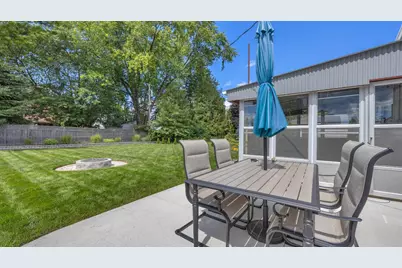2514  Wedemeyer St, Sheboygan, WI 53081 - Photo 23