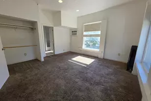 2109 Washington Ave, Racine, WI 53403 - Photo 3