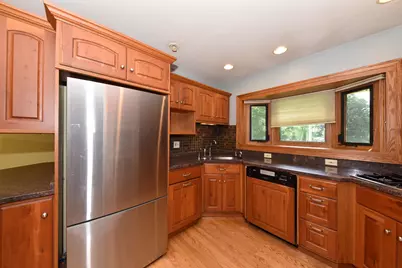 12810 W Meadow Ln, New Berlin, WI 53151 - Photo 15