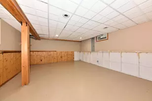 12810 W Meadow Ln, New Berlin, WI 53151 - Photo 37