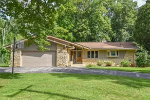 12810 W Meadow Ln, New Berlin, WI 53151 - Photo 39