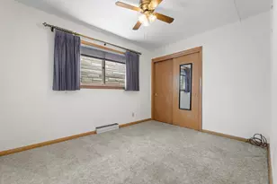 3948 E Underwood Ave, Cudahy, WI 53110 - Photo 9