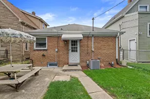 3948 E Underwood Ave, Cudahy, WI 53110 - Photo 25