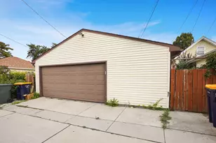 1205 S 74th St, West Allis, WI 53214 - Photo 29