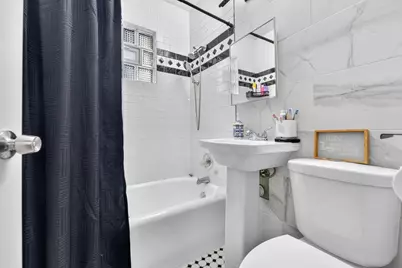 2049 S 72nd St, West Allis, WI 53219 - Photo 7
