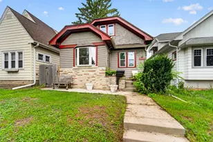 2049 S 72nd St, West Allis, WI 53219 - Photo 1