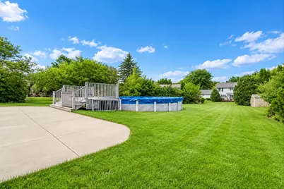 N78W15498  Old Gate Rd, Menomonee Falls, WI 53051 - Photo 35