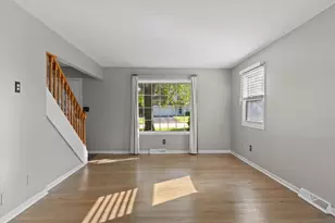 N78W15498 Old Gate Rd, Menomonee Falls, WI 53051 - Photo 15