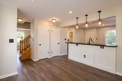 N78W15498  Old Gate Rd, Menomonee Falls, WI 53051 - Photo 5