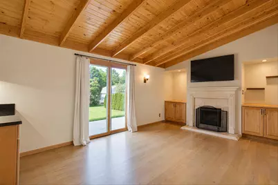 N78W15498  Old Gate Rd, Menomonee Falls, WI 53051 - Photo 15