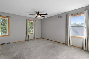 N78W15498 Old Gate Rd, Menomonee Falls, WI 53051 - Photo 29