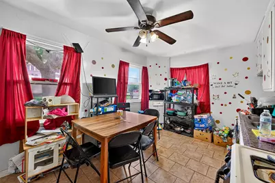 5376 N 38th St, Milwaukee, WI 53209 - Photo 7