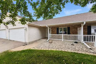 2645 Havenwood Dr, Oshkosh, WI 54904 - Photo 1