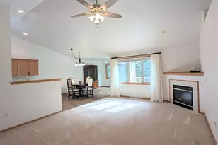 2645 Havenwood Dr, Oshkosh, WI 54904 - Photo 21