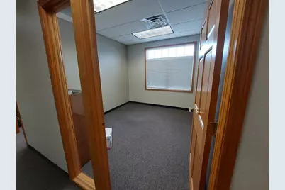 435  Village Walk Ln, Johnson Creek, WI 53038 - Photo 11