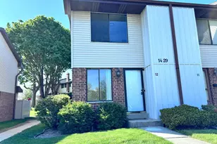 1429 Oakes Rd, Racine, WI 53406 - Photo 1