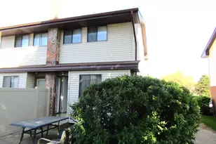 1429 Oakes Rd, Racine, WI 53406 - Photo 3