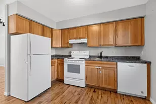 1429 Oakes Rd, Racine, WI 53406 - Photo 15